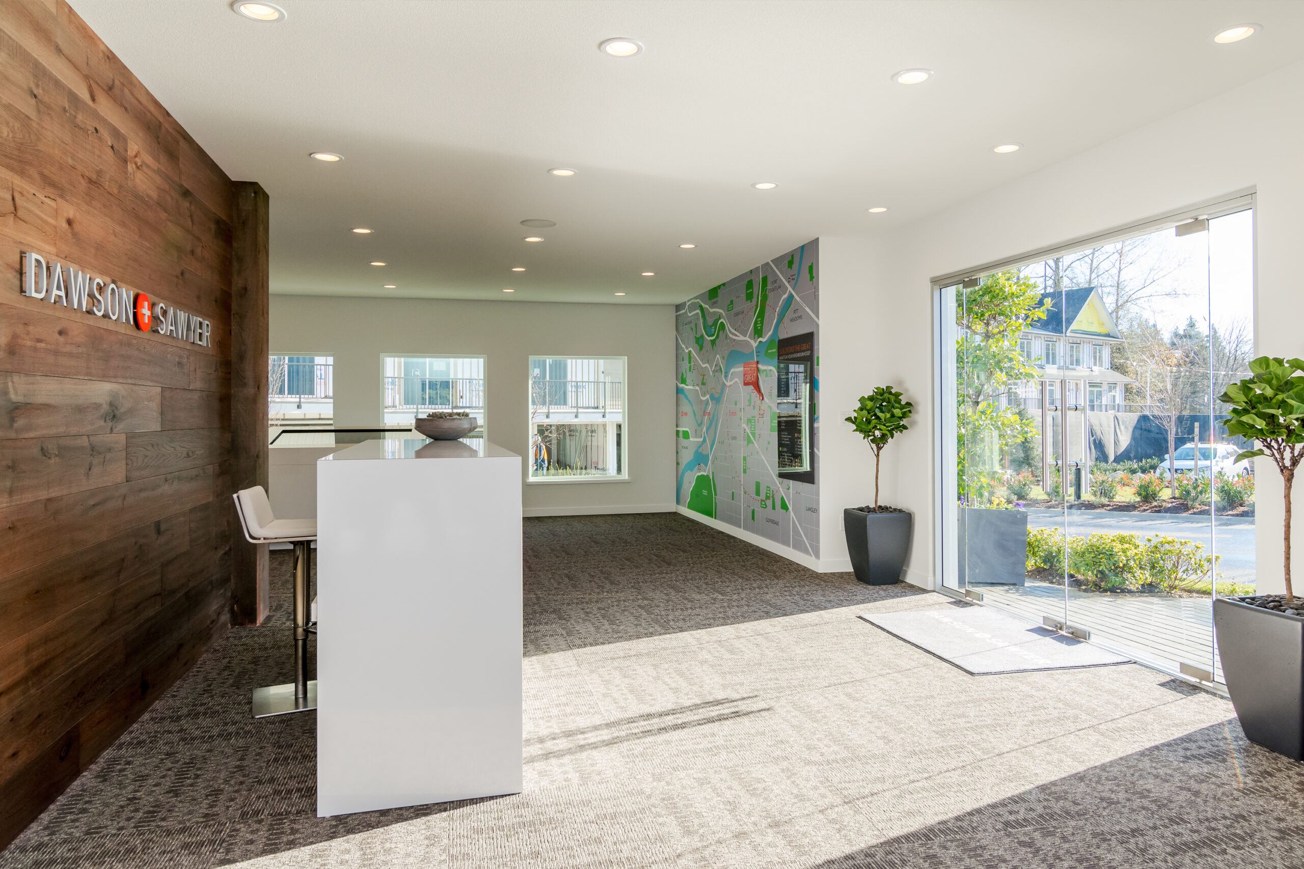 Curfew_Real estate agency_02